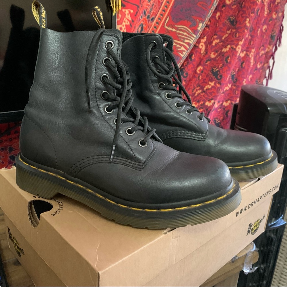 DOC MARTENS 1460 PASCAL VIRGINIA BOOT